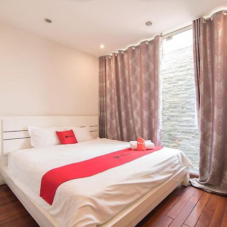 Hotel Reddoorz Yen Phu Street à Hanoï Extérieur photo